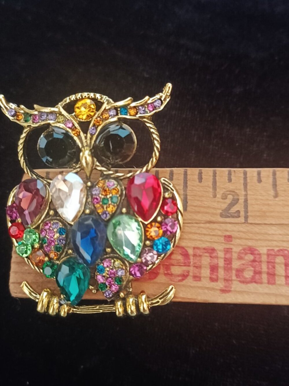 Multi Colored Rhinestone Owl Brooch - Picture 4 of 4